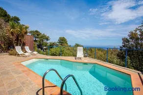 Maison Gaou Bénat Piscine Vue mer - Image 2