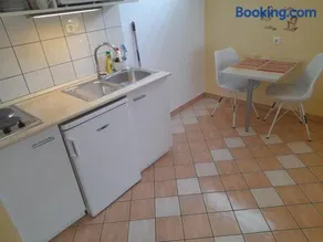 Hévíz Erika Apartman - Image 3