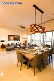 Petit Luxe Las Gavias Penthouse - Image 2