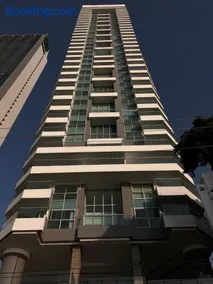 Excelente Apartamento en Murano Elite en Bocagrande, Cartagena - Image 2