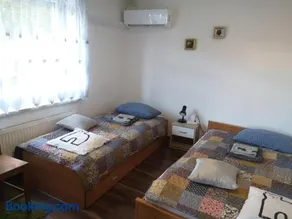 Small house in Celje - Image 2