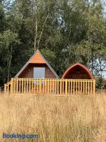 Hill View Glamping Hut - Image 1
