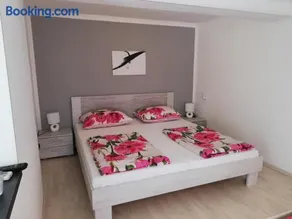 Ivana Apartment - Image 5