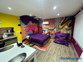 Capsule Groovy-Jacuzzi-Sauna-Billard-Netflix- Nintendo Switch & Jeux - Image 2