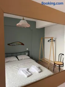 Portitsa View Guesthouse - Image 4