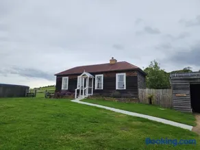 Ruby's Cottage Farm Stay - Image 2