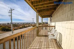Surf City Beach Stay- Dolphins Drift Motel Unit - Image 1