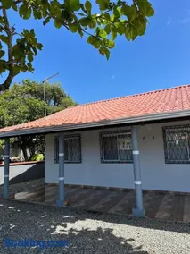 Banana Beach House - Image 4