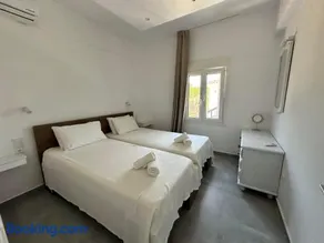 Pandora Studios Skiathos - Image 3