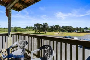 Family Suite for 6 - Fireplace and Kitchen - Pool and Hot Tub - Image 1