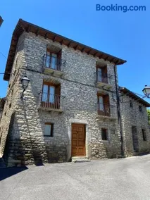 CASA PEDRO BERGUA - Image 1
