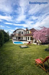 Villa Grande Praha - Image 4