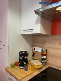 Nouveau le Tendance 70's! Appart à 100m du marché - Parking gratuit à 20m - - Image 4