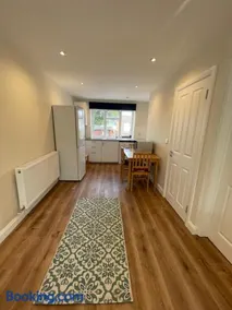 The Comfort Suite - Image 4