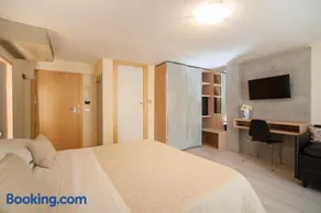 Hotel Ricchi - Image 4