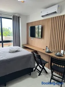 Flat de luxo no Centro com Ótima localização - Image 2
