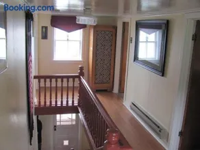 Wolf Cove Retreat House - Image 3