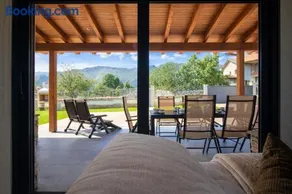Casa Llanes con Jardín y Vistas – Mar y Cuera - Image 2
