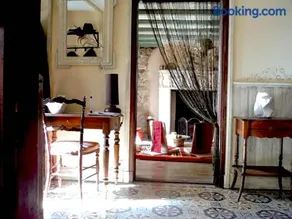Chambres d'Hotes La Mystérieuse - Image 3