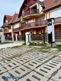 Y Apartman - Image 1
