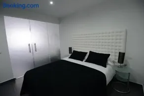 Apartamentos Torrecilla - Image 3