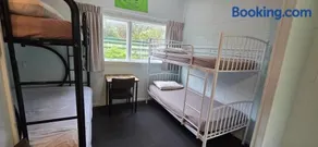 Alpine Holiday Apartments & Campground - Image 2