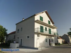 Apartment Fran - Image 1