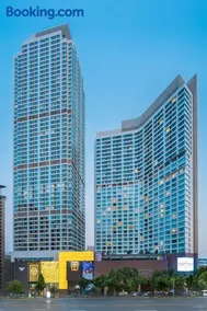 New World Dalian Hotel - Image 1