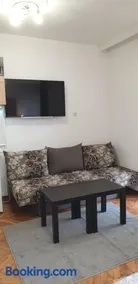 Primorsko Apartments - Image 2