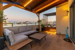Isola modern loft -private jacuzzi - Image 2