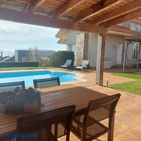 Casa con piscina, vistas y cerca de las playas - Image 2