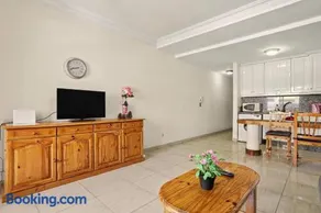 Apartments in Los Cristianos Centre - Image 3
