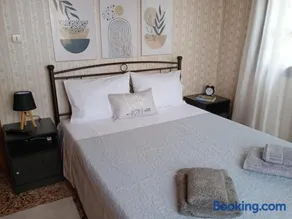 Joanna's House - Image 2