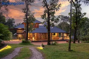 CardMem Jungle Hideout - Private Pool Villa Resort, Thekkady - Image 1