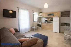 Calma Luxury Apartments #3 Sozopoli in Halkidiki - Image 2
