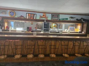 Jake's Bed & Bar - Image 3