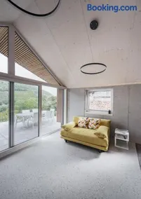 Riedenblick Apartments - Image 1