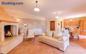 Three-Bedroom Holiday Home In Pazin - Image 3