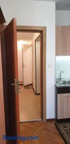 Primorsko Apartments - Image 5