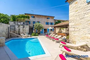 Villa Fumica by Villa Plus - Image 2