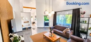 Black Forest Europa-Park & Rulantica Apartment Fabi - Image 1