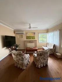 Ferguson House - Image 2
