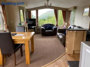 Beautiful Bright holiday let, 5 Miles from Dornie - Image 2