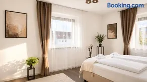 Glocke Apartment One - Image 3