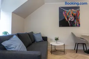 Combie Lane Apartment - Image 4