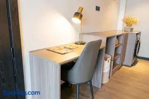Shelly's suites-Modern studio with rooftop pool, gym and restaurant in Westlands - Image 3