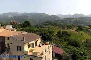 TERRAZZA PANORMICA PICINISCO, 3 CAMERE, 2 BAGNI CASA VACANZE COLLEPOSTA uno - Image 1