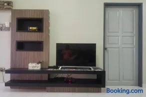 Mersing Spacious 3bedroom with free parking space - Image 5