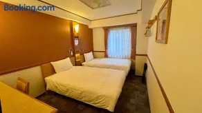 Toyoko Inn Shin-yokohama Ekimae Honkan - Image 4