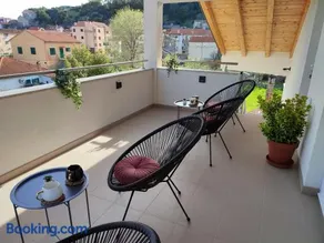 Apartments Pulic - Image 1